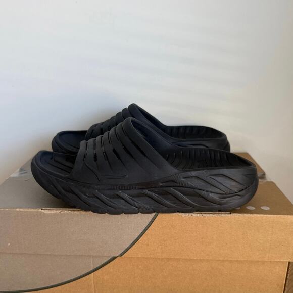 Hoka One One Ora Recovery Slide Women Black Sandals - SZ 8 - Picture 5 of 10